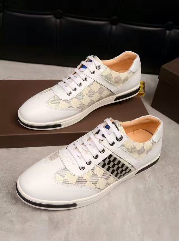 LV Men shoes 1:1 quality-097