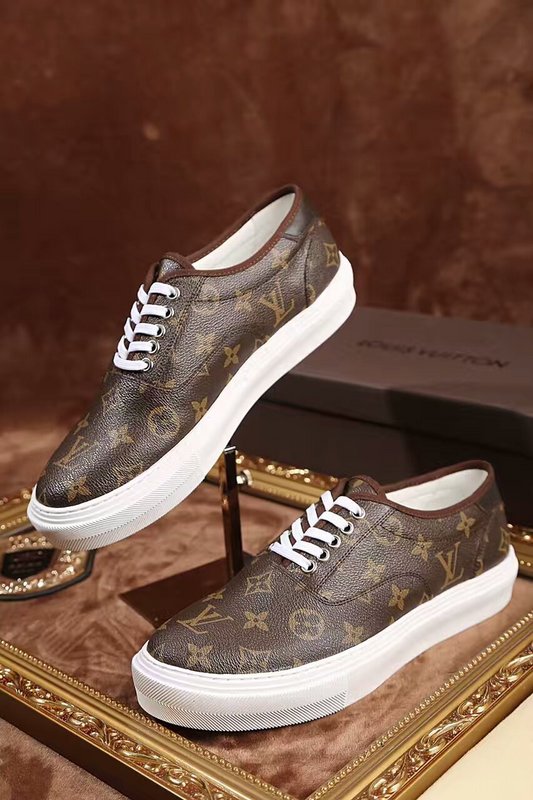 LV Men shoes 1:1 quality-108