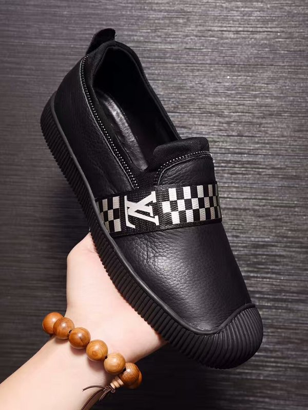 LV Men shoes 1:1 quality-142