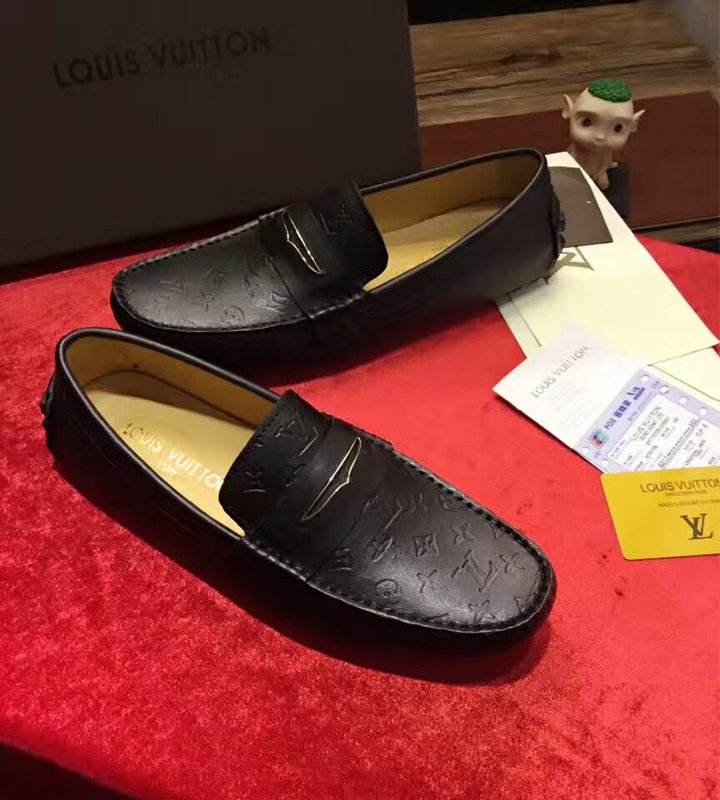 LV Men shoes 1:1 quality-170