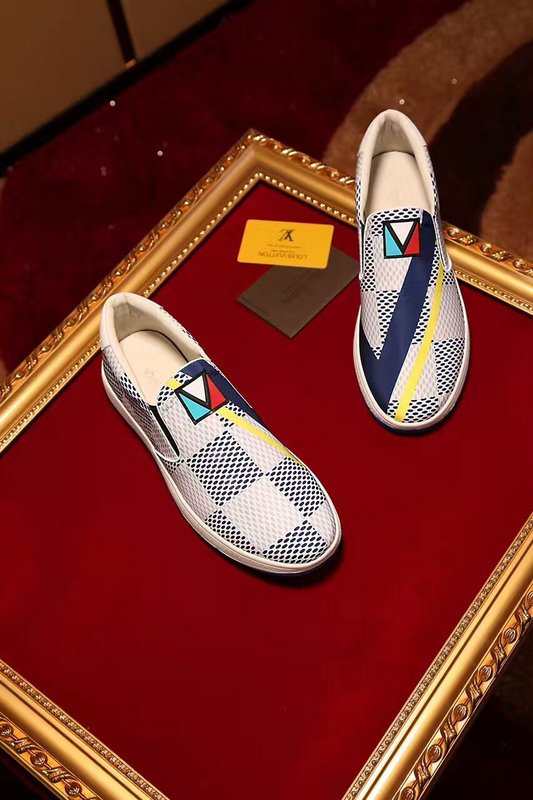 LV Men shoes 1:1 quality-177