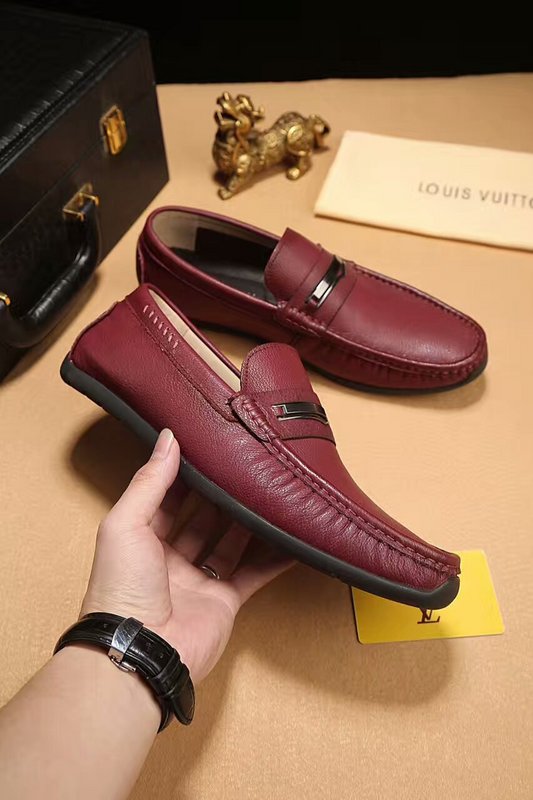 LV Men shoes 1:1 quality-178