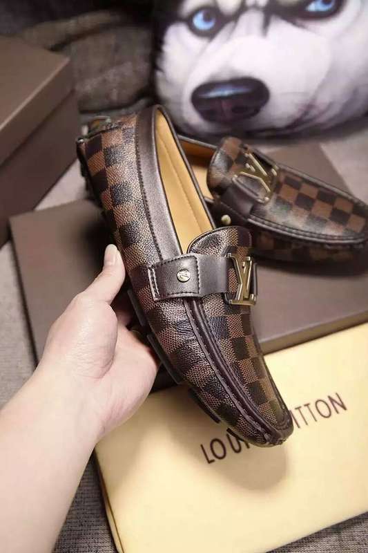 LV Men shoes 1:1 quality-190