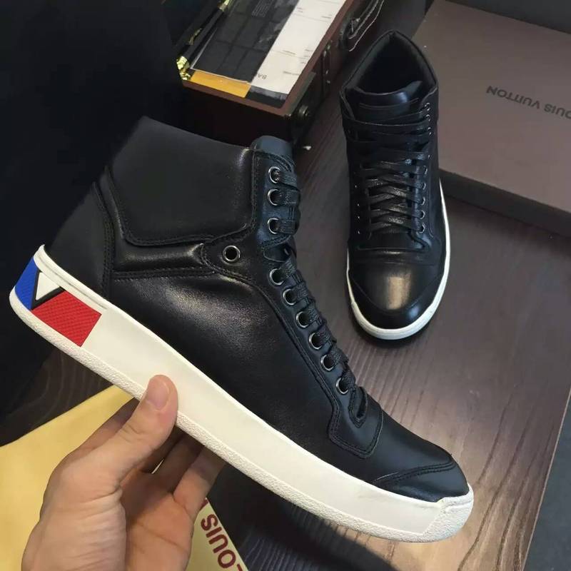 LV Men shoes 1:1 quality-208