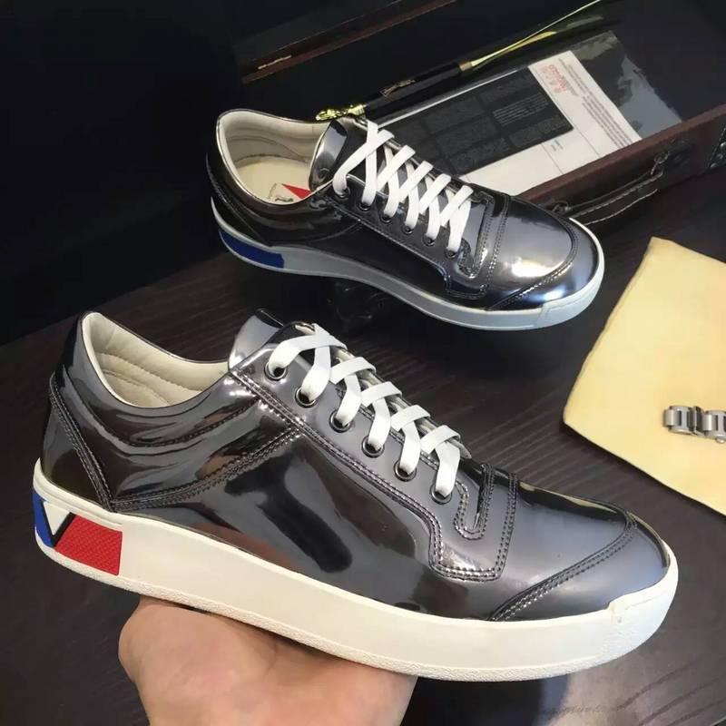 LV Men shoes 1:1 quality-210