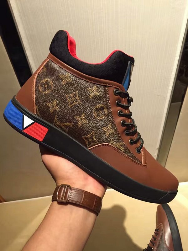 LV Men shoes 1:1 quality-238