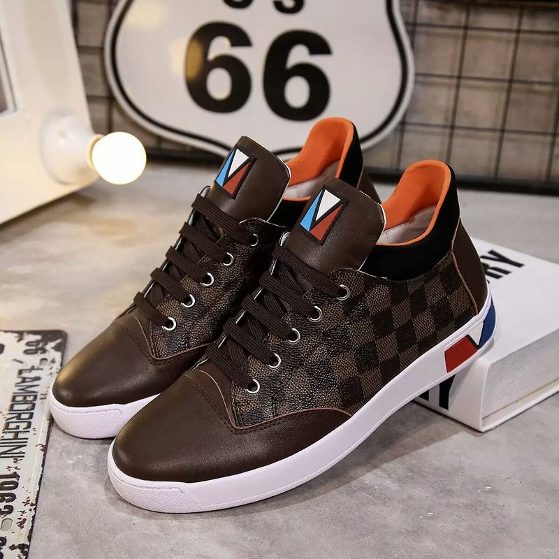 LV Men shoes 1:1 quality-259