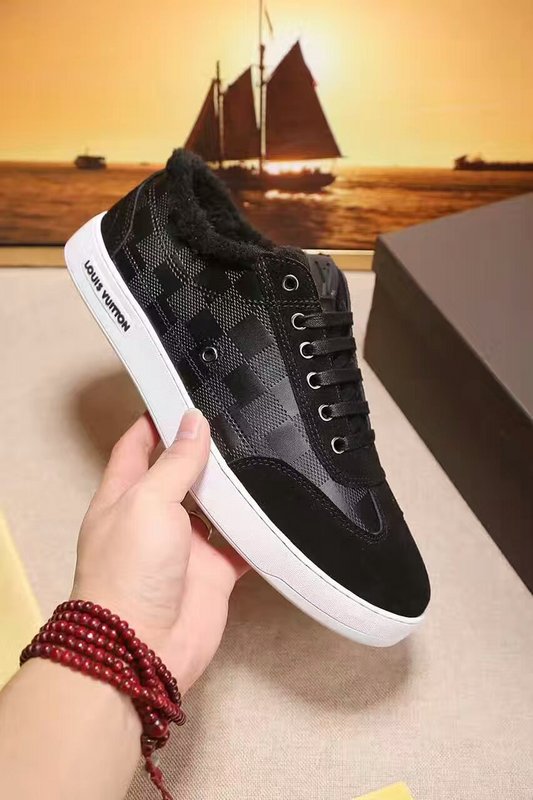 LV Men shoes 1:1 quality-294