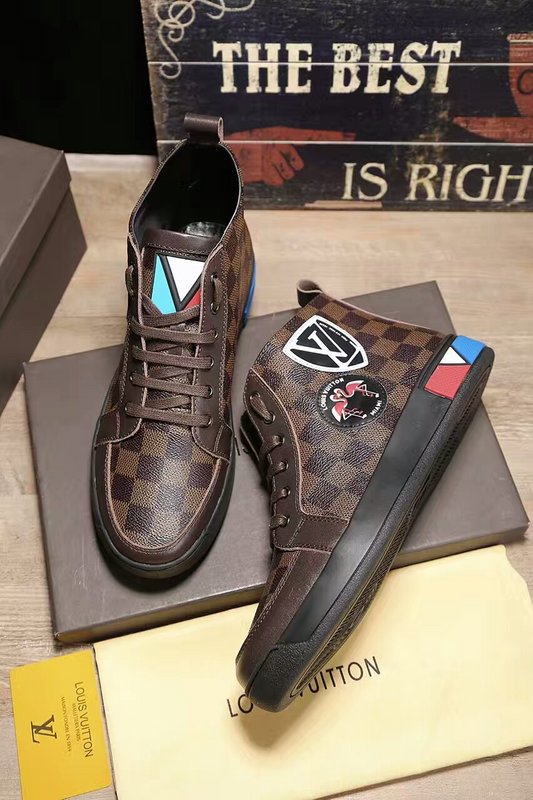 LV Men shoes 1:1 quality-325