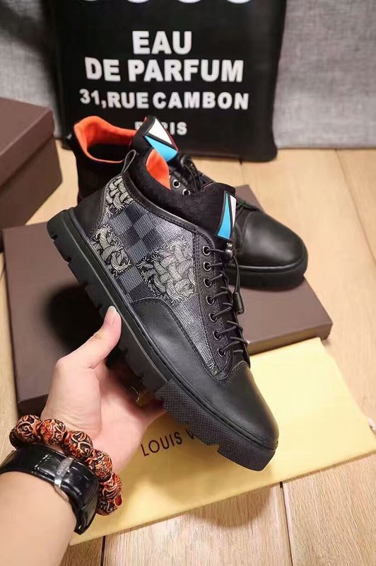 LV Men shoes 1:1 quality-353