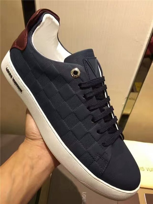 LV Men shoes 1:1 quality-363