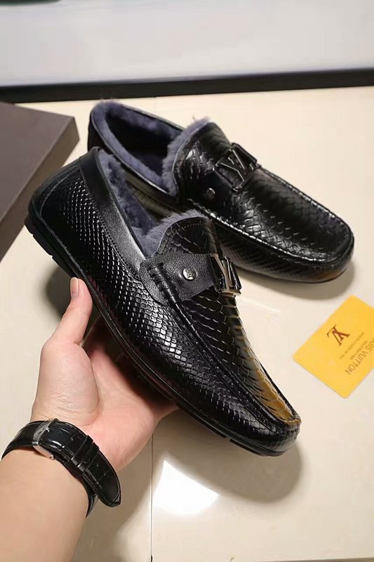 LV Men shoes 1:1 quality-368