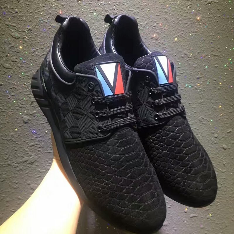 LV Men shoes 1:1 quality-421