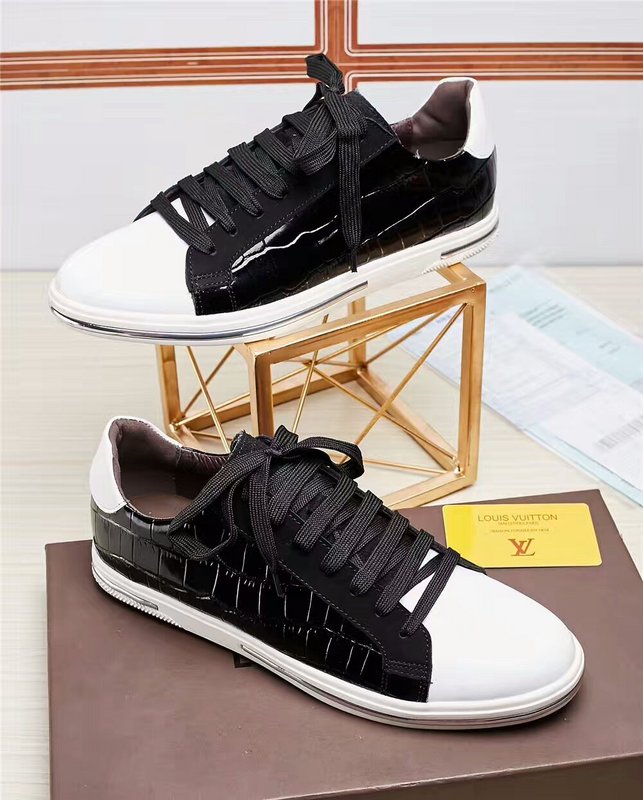 LV Men shoes 1:1 quality-433