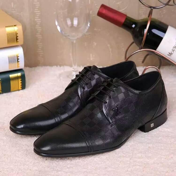 LV Men shoes 1:1 quality-486