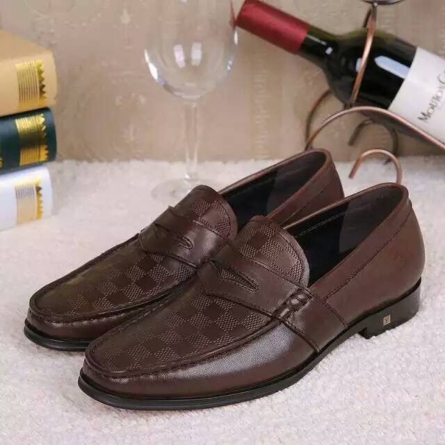 LV Men shoes 1:1 quality-496