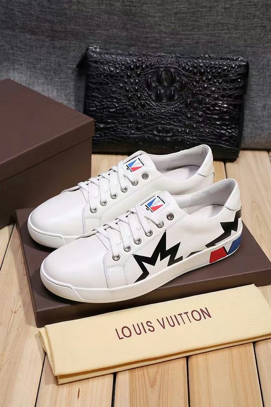 LV Men shoes 1:1 quality-514