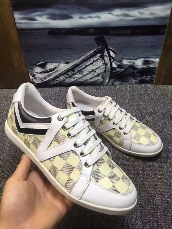 LV Men shoes 1:1 quality-532