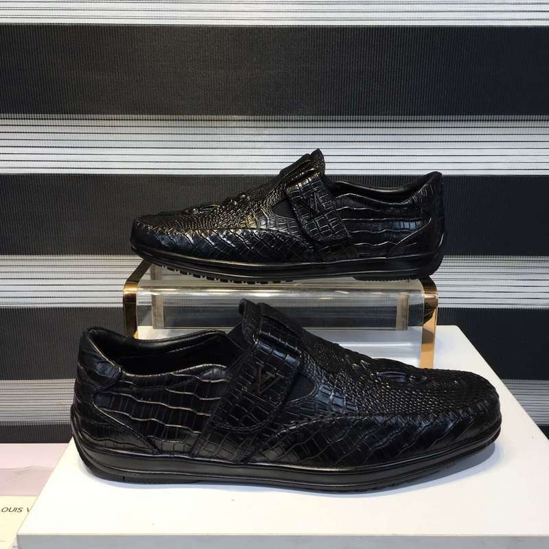 LV Men shoes 1:1 quality-554