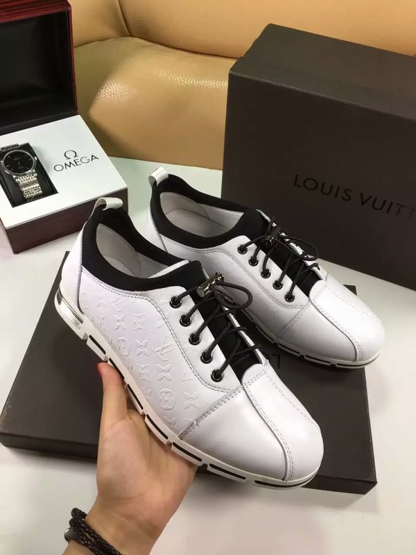 LV Men shoes 1:1 quality-579