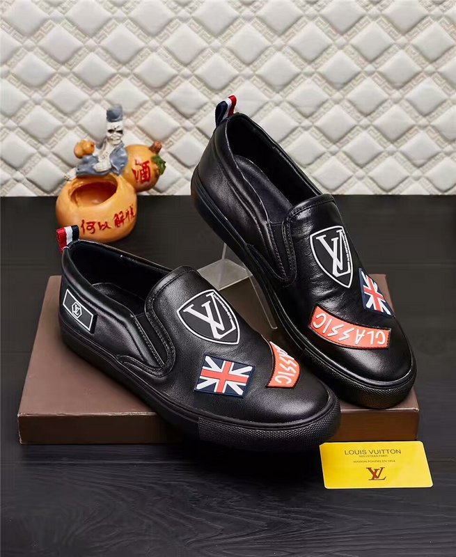 LV Men shoes 1:1 quality-714