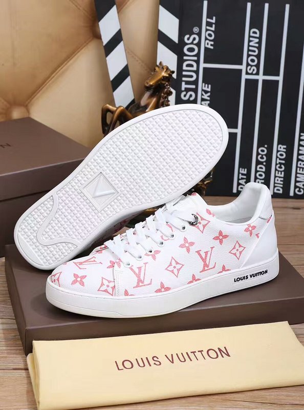 LV Men shoes 1:1 quality-722