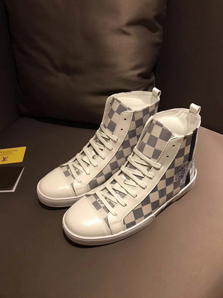 LV Men shoes 1:1 quality-890