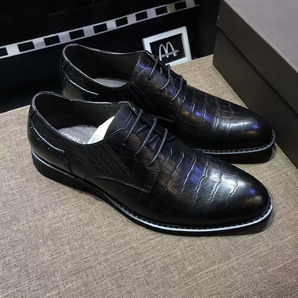 LV Men shoes 1:1 quality-900