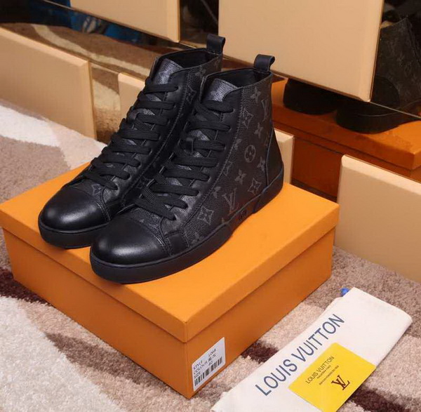 LV Men shoes 1:1 quality-932