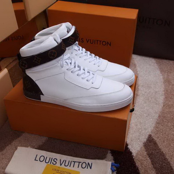 LV Men shoes 1:1 quality-939