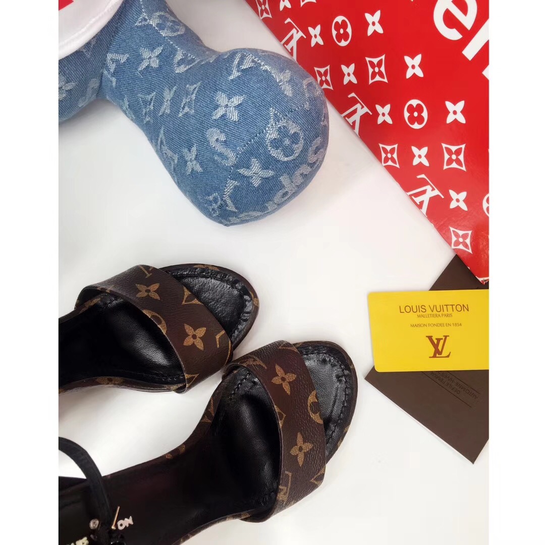 LV Sandals 1:1 Quality-003