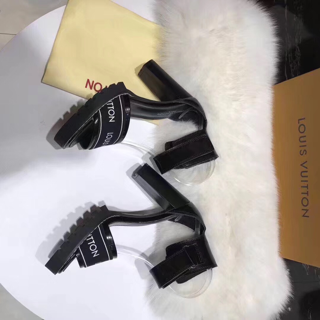 LV Sandals 1:1 Quality-013