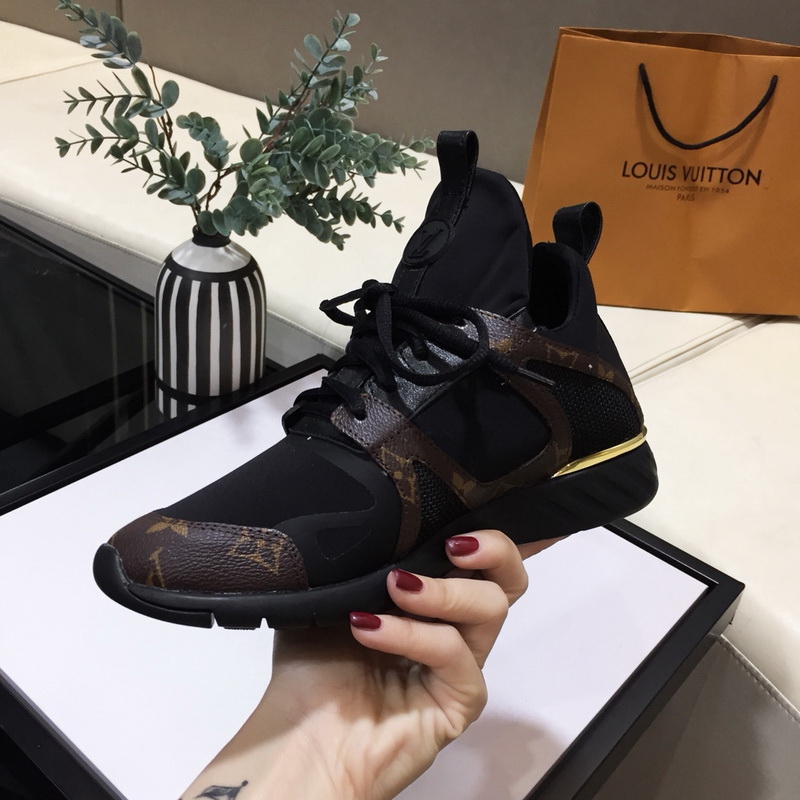 LV Women Shoes 1;1 Quality-121