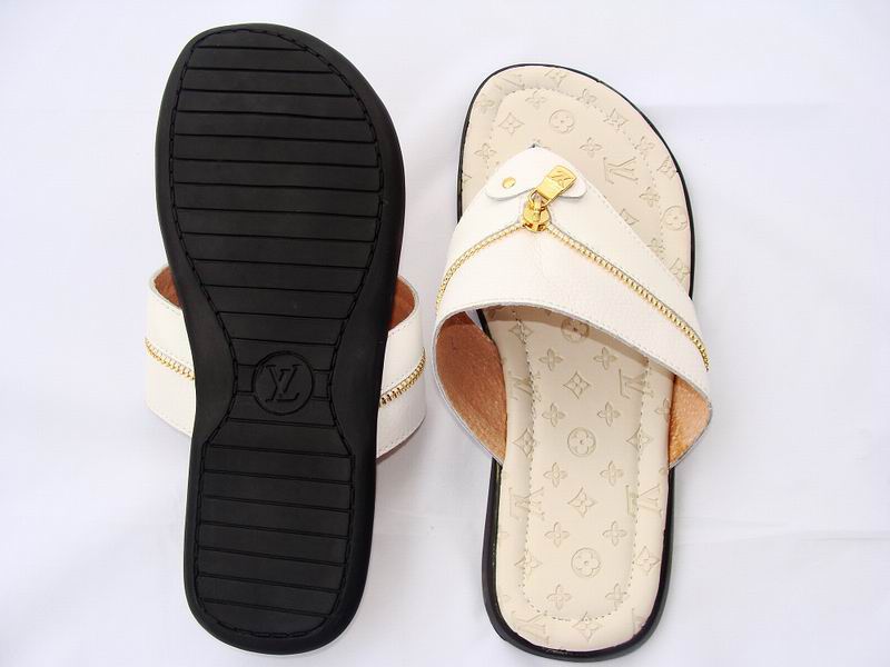 LV men slippers-004