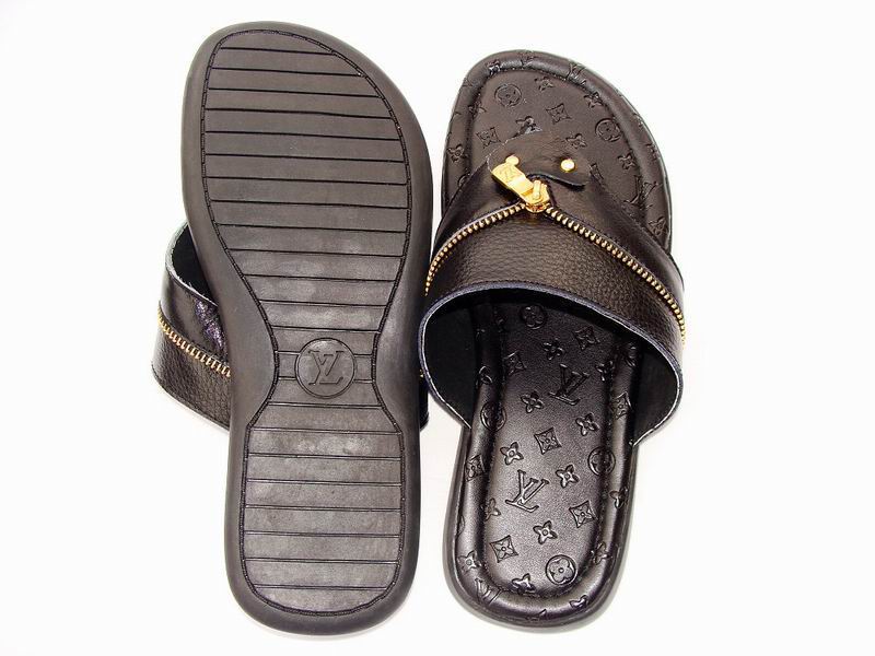 LV men slippers-010