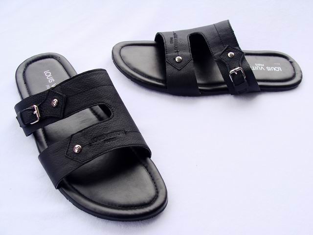 LV men slippers-017