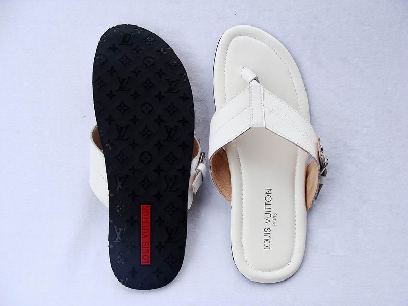 LV men slippers-018