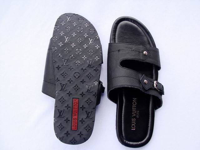 LV men slippers-048