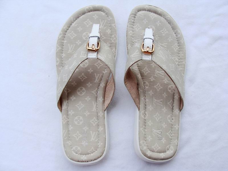 LV men slippers-063