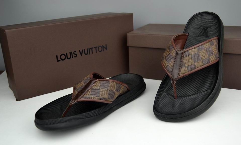 LV men slippers AAA-081(39-46)