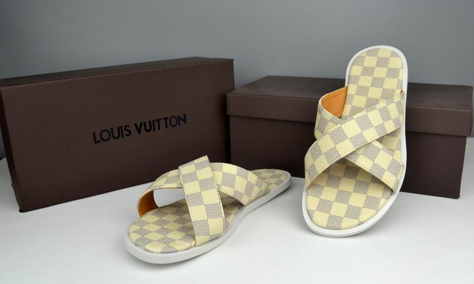 LV men slippers AAA-084(39-46)