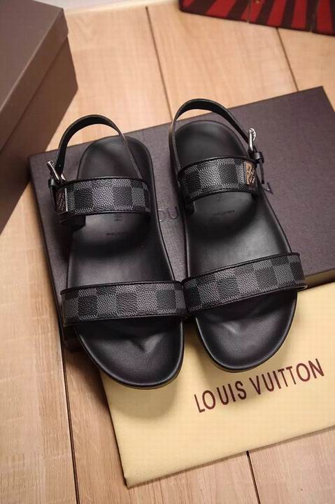 LV men slippers AAA-087(38-47)