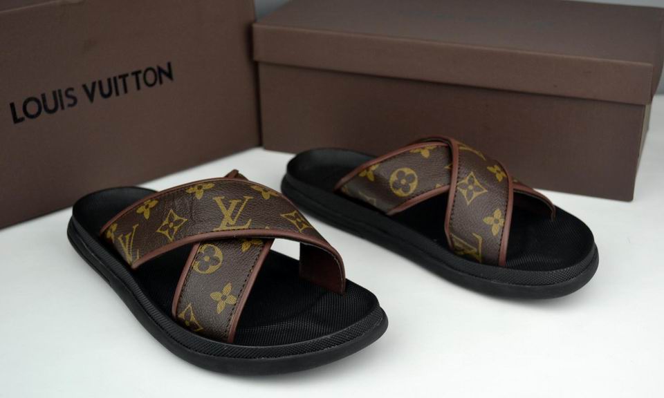 LV men slippers AAA-088(38-47)