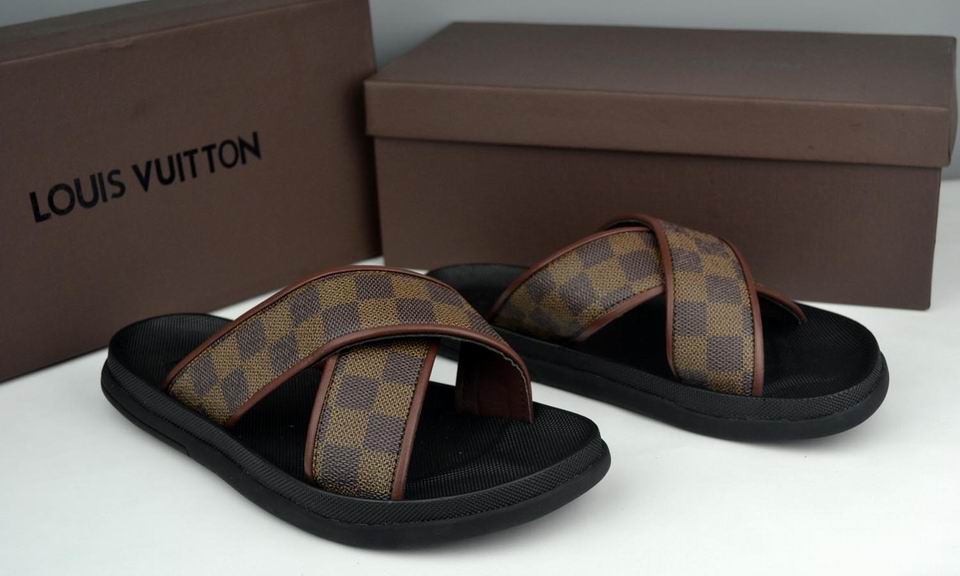 LV men slippers AAA-091(38-47)