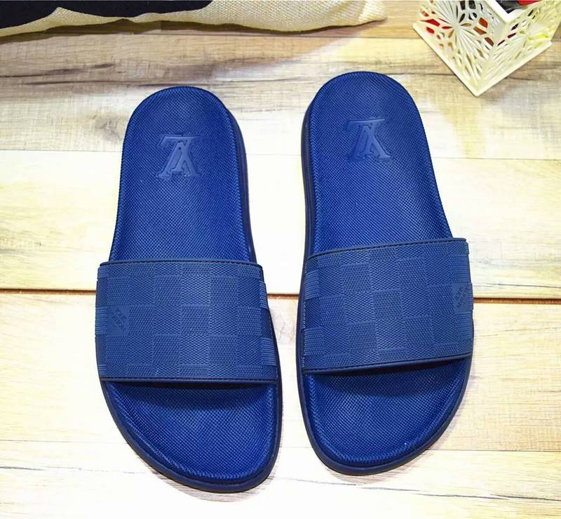 LV men slippers AAA-099