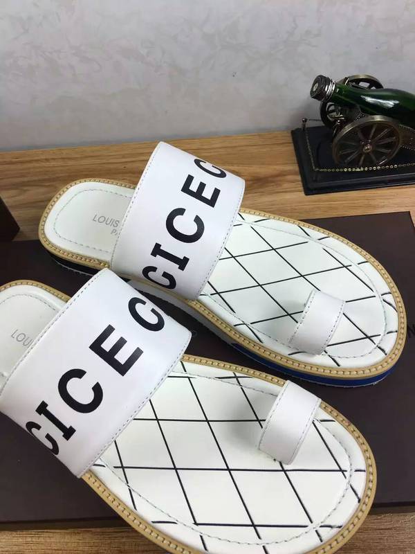 LV men slippers AAA-100(38-44)