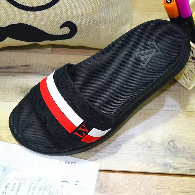 LV men slippers AAA-101