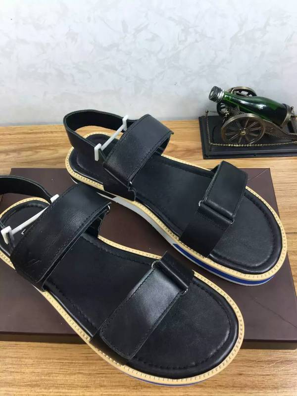 LV men slippers AAA-111(38-44)