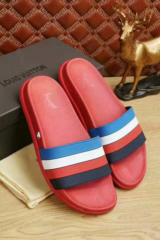 LV men slippers AAA-119(38-45)