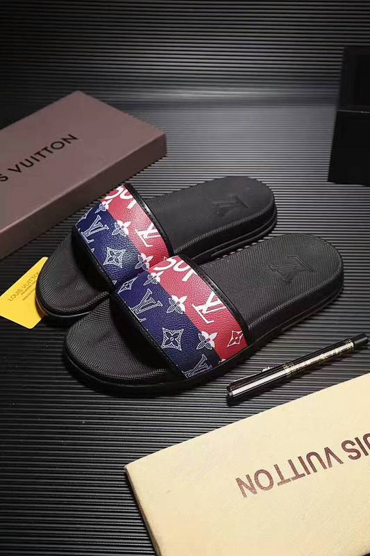 LV men slippers AAA-133(38-45)